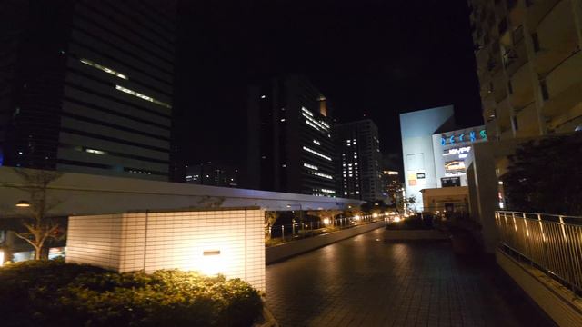 4K・ Фейерверк на Одайбе в конце года - опоздал смотреть онлайн