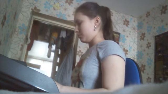 Играю на синтезаторе.Слушать в наушниках! смотреть онлайн