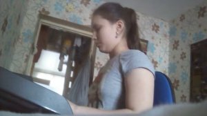Играю на синтезаторе.Слушать в наушниках!