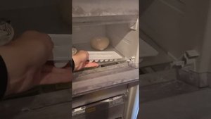 Морозильная камера Beko FNKDN6290T21W