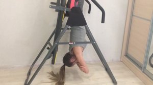 ИНВЕРСИОННЫЙ стол при ОСТЕОХОНДРОЗЕ/Inversion table for osteochondrosis