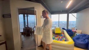 Единственный в России бассейн на крыше небоскрёба??️ Екатеринбург, Sky infinity pool, ВЛОГ