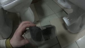 Как починить любой унитаз. Бочок, арматура, слив, поплавок.