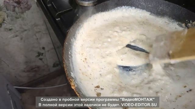 Приготовила куриное филе с грибным соусом, жаль что я не знала его раньше.. Делюсь рецептом.