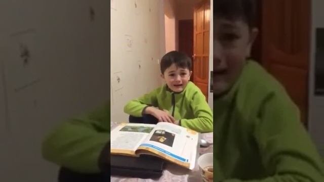 Приколы — Первоклассник учит стих
