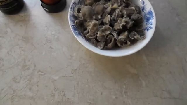 КУРИНЫЕ ЖЕЛУДОЧКИ С ПОДКОПЧЁННЫМ ВКУСОМ смотреть онлайн