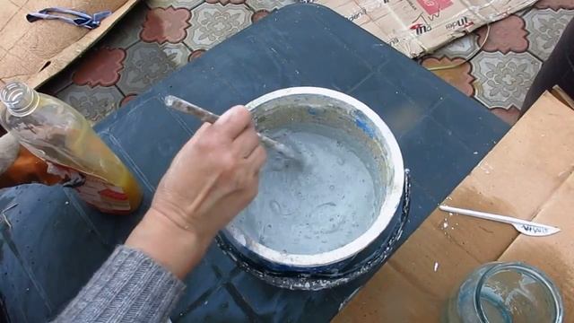 ПОБЕЛКА ДЕРЕВЬЕВ Супер стойкая побелка деревьев ранней весной с с медным купаросом смотреть онлайн