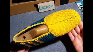 Только лицевые петли /Очень простые следки двумя спицами/ Без шва