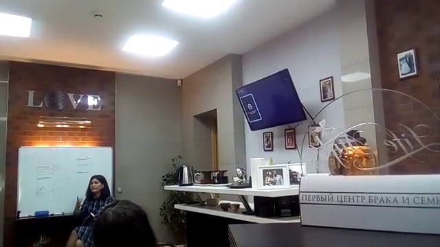 Мастер класс "Избыточный вес и личная жизнь. Какая связь?" от Асмик Айвазян. Часть третья смотреть онлайн