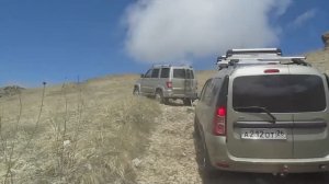 Спуск ларгуса в Гришкину балку и попытка проехать на Бермамыт!