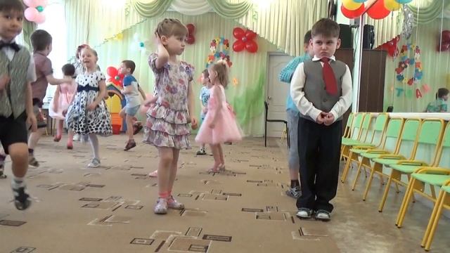 Утренник в детском саду - YouTube смотреть онлайн