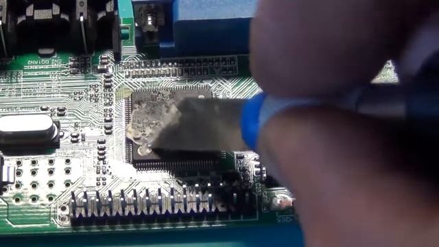 Как встроить универсальный скалера Lua3663a82 в ЖК телевизор. смотреть онлайн