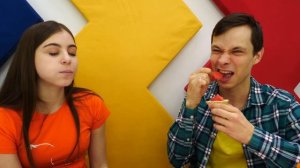 Видео приколы - Челлендж Большой или Маленькиий! - Новые игры для девочек с Леди Баг.