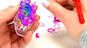 Чехол для помады из резинок на станке монстр тэйл Rainbow Loom