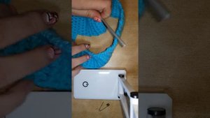 Как вязать крючком шапочку для лошади. Второе видео.