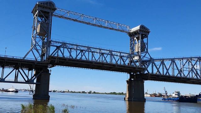 Разведение Старого Моста. Астрахань смотреть онлайн