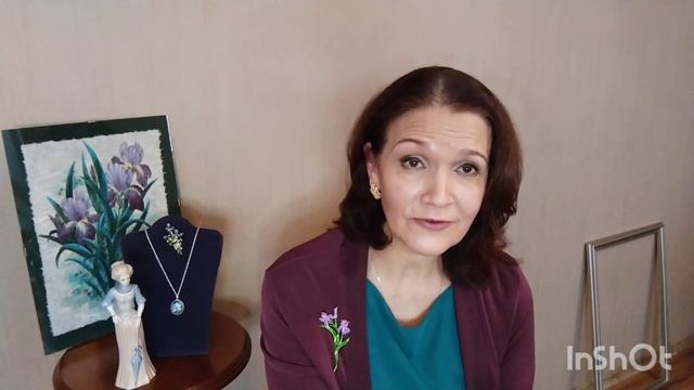 Новинки украшений с чертами стиля модерн.