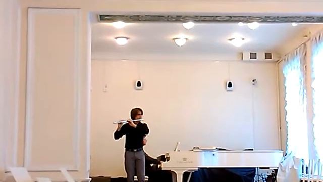 Ж. Ибер Концерт для флейты с оркетсром 2-я часть смотреть онлайн