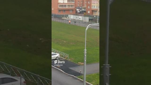 2 часть из 2 Установка фонарных столбов с Сентября до января фонари включили только в Ноябре #shorts