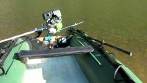 ИСПЫТАНИЕ БОЛОТОХОДА  НА ЛОДКЕ НДНД  И С ПАЙОЛАМИ