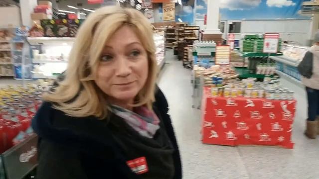 Колбаса в 4 раза дороже. Беспредел в магазинах Одессы!! Колбаса дешевле. На нас наживаются! Одесса. смотреть онлайн