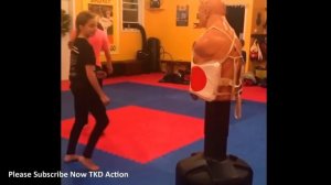 Taekwondo Girls Bob Kicking - TKD Girls Kicks Training on BOB.mp4