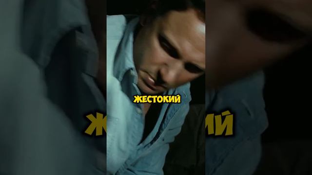 Девушки попадают в западню. Краткий обзор фильма триллера Последний дом слева.