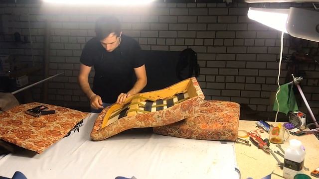 Как Перетянуть кресло. Перетяжка советской Мебели