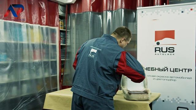 Как покрасить кожаное сиденье автомобиля? смотреть онлайн