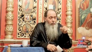 Полезно ли общаться с человеком, который обращается к гадалкам?