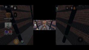 Играю в мм2 ноя нуб+игра с телефона😓(меня зак дали тапками)