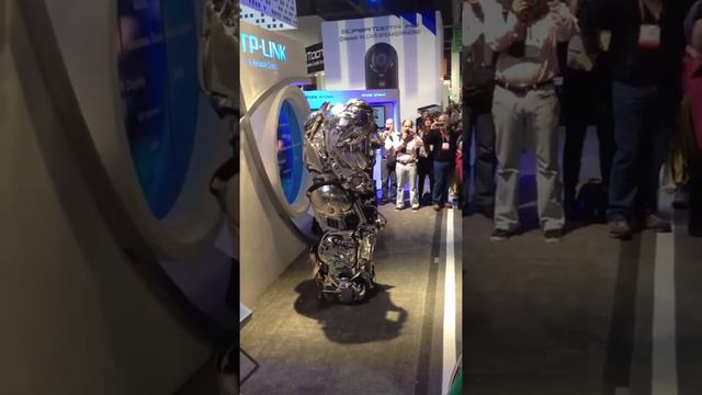 Робот смотреть онлайн