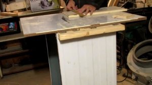 Установка лобзика в стол для циркулярки своими руками.