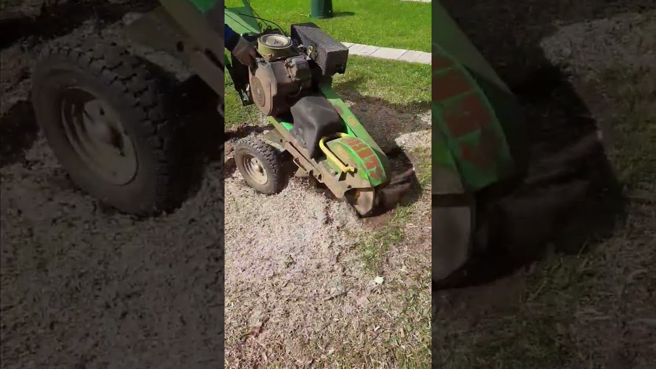 Stump Crushing Machine смотреть онлайн