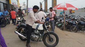 NEW Interceptor 650 vs Continental GT 650 | ROYAL ENFIELD | TEST DRIVE