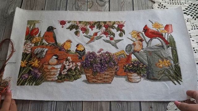Готовая работа Joy Sunday "Birds gather in garden". Вышивка крестом смотреть онлайн