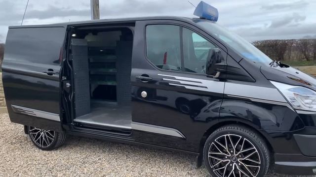 2015 (64) FORD TRANSIT CUSTOM TREND WITH A/C **SPORTS PACK**ONLY 56,000 MILES** смотреть онлайн