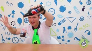 Секреты фокусов. Летающий стакан с газировкой