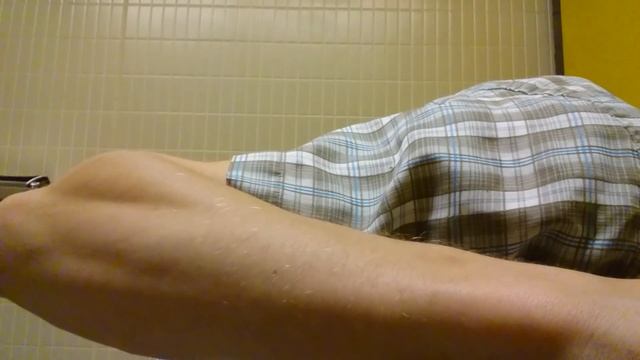 Swallowing little people смотреть онлайн