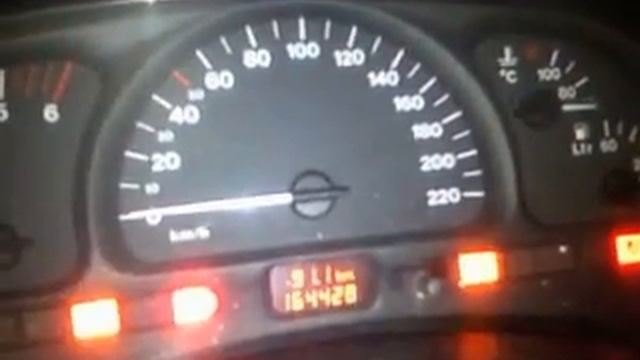 dodatkowa pompa paliwa elektryczna - Opel Vectra B X20DTL смотреть онлайн