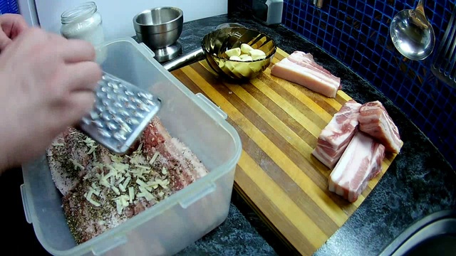 Грудинка соленая