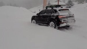 AUDI Q5 QUATTRO SNOW DRIVE ????