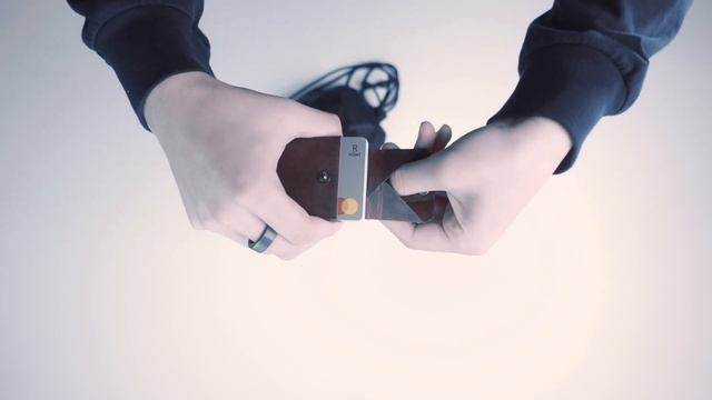 "No Cut Ver" UNIQLO MINI DRAWSTRING BAG / Classic and Minimalist Drawstring Sling Bag смотреть онлайн