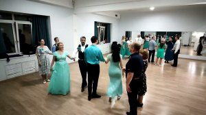 Кадриль Лансье вальсе, праздничное занятие, нам 1 год. Сообщество Assemblés (Ассамбле)