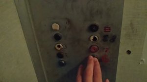 Почему старые лифты издают звуки?