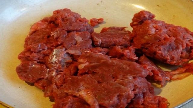 Бефстроганов из говяжьего фарша