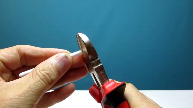 Сделал сувенир, миниатюру. Торшер, книга, чашка кофе. Поделка своими руками. смотреть онлайн