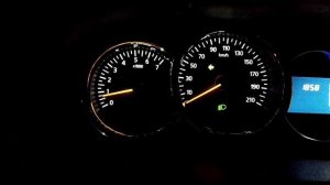 Скачут обороты Renault Duster