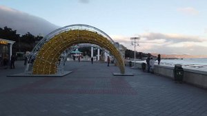 РАССКАЗЫВАЮ. СОТОВАЯ СВЯЗЬ в КРЫМУ. БЕЗНАЛ и БАНКИ. СРАВНЕНИЕ ЦЕН в КРЫМУ и НА МАТЕРИКЕ. АЛУШТА 202