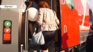 Новые вагоны с интернетом, ТВ и кондиционерами начали ходить из Барнаула в Рубцовск